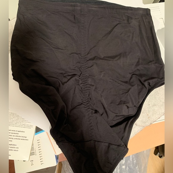 High waisted cheeky shapewear - Picture 3 of 4